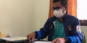 MENJELASKAN: Mustamadji saat ditemui di ruangannya. (AZIZ AFIFI/ LINGKARJATENG.ID)