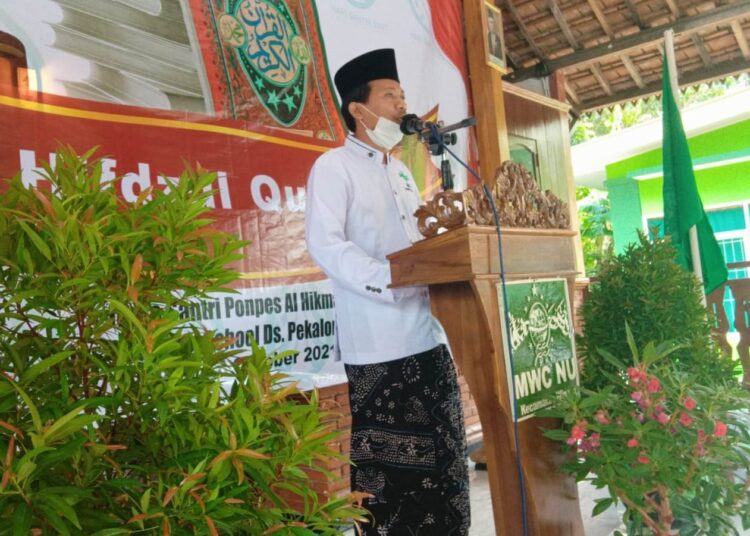 Sambut HSN, PCNU Pati Adakan Sejumlah Lomba 25 SAMBUTAN: Ketua Rabithah al-Ma'ahid al-Islamiyyah (RMI) PCNU Pati, Muhammad Liwa Uddin memberikan sambutan dalam peringatan HSN, baru-baru ini. (ISTIMEWA/LINGKARJATENG.ID)