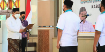 ISTIMEWA, KHIDMAT: Wakil Gubernur Jawa Tengah Taj Yasin Maimoen saat menghadiri Pelantikan Pengurus Santri Gayeng Nusantara Kabupaten Tegal, Kota Tegal dan Kabupaten Brebes di Pendapa Kabupaten Tegal, Minggu (24/10).