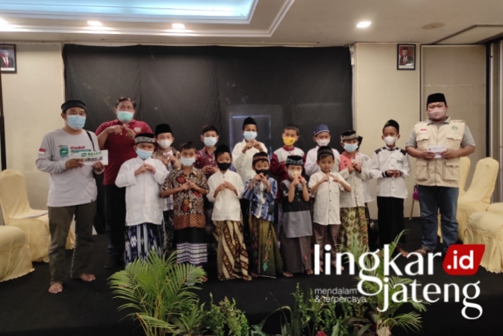 Yayasan Subur Makmur Sejahtera Gelar Khitan Massal di Hotel Berbintang 25 20211129 122623