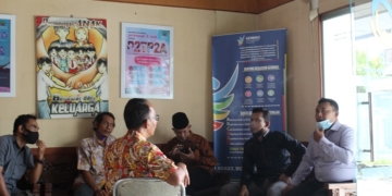 RESAH: Sejumlah pihak melakukan audiensi dengan Dinas Sosial Blora terkait E-Warong, kemarin. (Lilik Yuliantoro / Lingkarjateng.id)