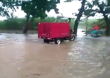 ILUSTRASI: Banjir yang terjadi di Desa Jojo, Kecamatan Mejobo, Kabupaten Kudus, Kamis (18/11). (Istimewa / Lingkarjateng.id)