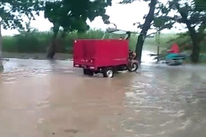 ILUSTRASI: Banjir yang terjadi di Desa Jojo, Kecamatan Mejobo, Kabupaten Kudus, Kamis (18/11). (Istimewa / Lingkarjateng.id)