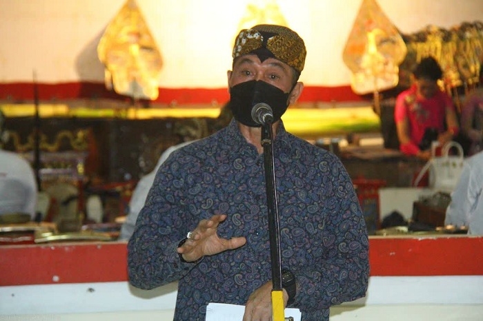 SAMBUTAN: Bupati Kudus HM Hartopo memberikan sambutan dalam acara Pelantikan Pengurus PEPADI Kudus Masa Bakti 2021-2026 di Taman Budaya Sosrokartono, beberapa waktu lalu. (Istimewa / Lingkarjateng.id)