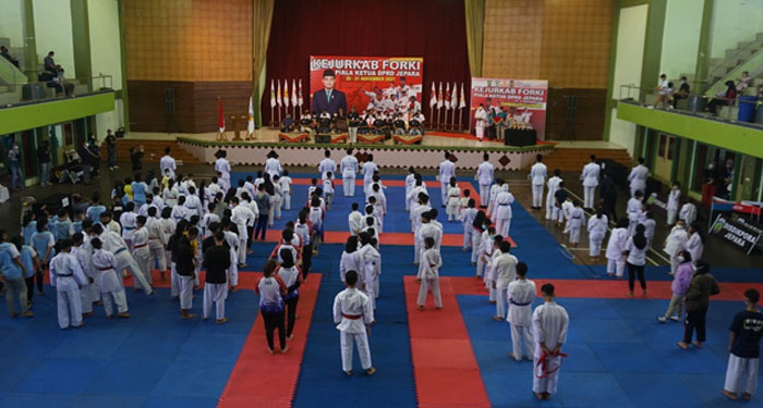 Kejurkab, Tingkatkan SDM Para Atlet Karate di Jepara