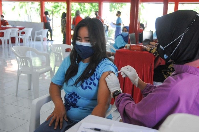 Lapas Perempuan II A Semarang Over Kapasitas 25 VAKSINASI: Meski alami over kapasitas, Lapas Perempuan II A Semarang tetap berusaha memenuhi hak-hak warga binaan. (Dinda Rahmasari / Lingkarjateng.id)