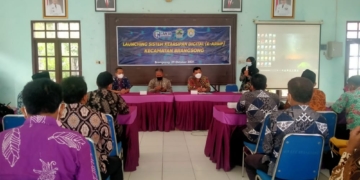 LAUNCHING: Kecamatan Brangsong, Kabupaten Kendal telah melaksanakan lounching Sistem Kearsipan Digital (E-Arsip) pada Selasa (2/11/21) di Aula Kecamatan Brangsong. (ISTIMEWA/LINGKARJATENG.ID)