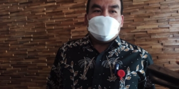 MENJELASKAN: Bupati Blora, Arief Rohman, berikan keterangan mengenai rencana hutang Pemkab Blora. (LILIK YULIANTORO/LINGKARJATENG.ID)