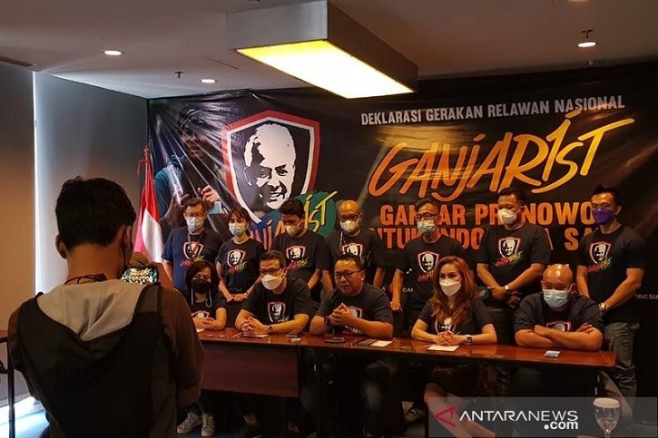 Pilpres 2024, Golkar Buka Pintu untuk Ganjar 25 KOMPAK: Relawan Ganjarist mendeklarasikan diri mendukung Gubernur Ganjar Pranowo sebagai calon presiden 2024 di Jakarta, beberapa waktu lalu. (Antara / Lingkarjateng.id)
