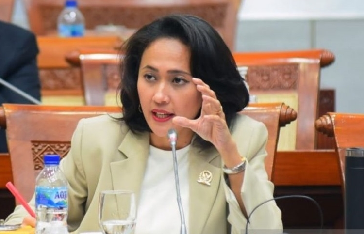 Anggota Komisi I DPR RI Fraksi Partai Golkar, Christina Aryani