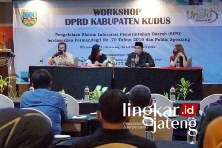 WORKSHOP: Anggota DPRD Kudus mengikuti workshop tentang pengelolaan SIPD di Semarang, 26-28 Januari 2022. (Adimungkas/Lingkarjateng.id)