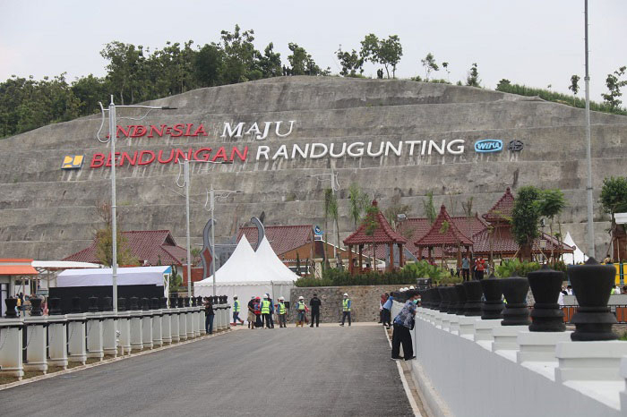 Diresmikan Presiden, Bendungan Randugunting Blora Rampung Lebih Cepat 25 ASET DAERAH: Bendungan Randugunting di Kabupaten Blora telah diresmikan Presiden Jokowi, Rabu (5/1). (Istimewa/Lingkarjateng.id)