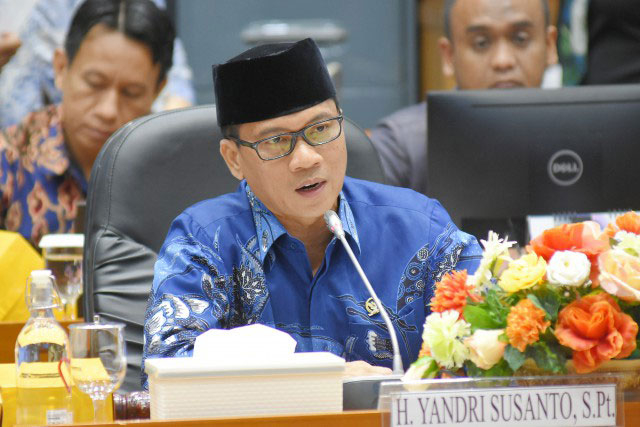 Kemenag Rencana Berangkatkan Jemaah Umrah Bulan Ini 25 Ketua Komisi VIII DPR RI Yandri Susanto (Dok DPR RI/Lingkarjateng.id)
