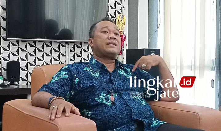 Direktur PDAM Tirta Muria Yan Laksamana. (Alifia Elsa Maulida/Lingkarjateng.id)