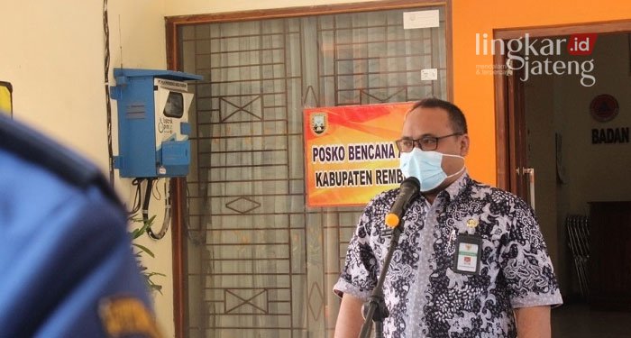 Wakil Bupati Rembang Minta BPBD Bentuk Desa Tangguh Bencana 25 MENYAMPAIKAN: Wakil Bupati Rembang, Mochamad Hanies Cholil Barro' meminta BPBD agar mendorong desa yang dipetakan rawan bencana menjadi "Desa Tangguh, Kamis (3/2).