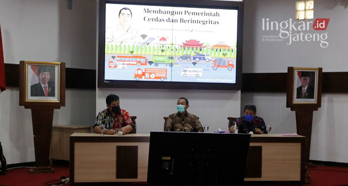 Wali Kota Semarang, Hendrar Prihadi saat menghadiri acara bertajuk membangun pemerintah yang cerdas dan berintegritas.