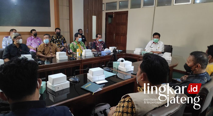 Pasar Kota Rembang