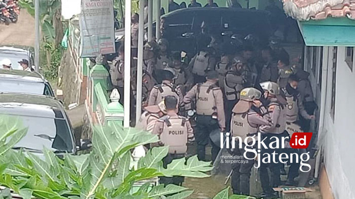 polisi kepung wadas