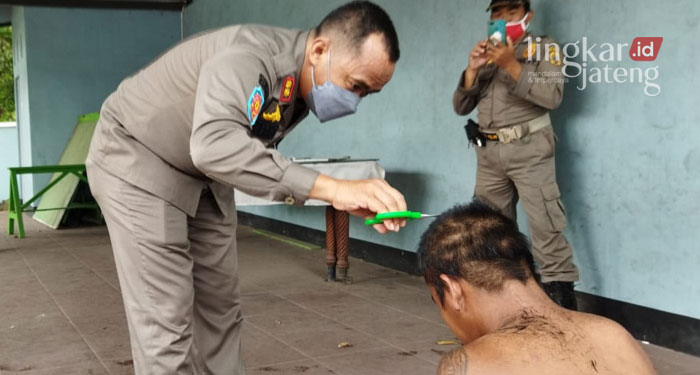 Anak Punk Terjaring Razia Satpol PP Pati