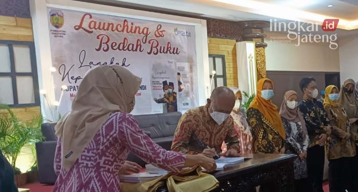 Bupati Jepara Terbitkan Buku Biografi Mas Andi