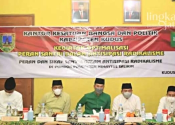 DPRD Kudus Kenalkan Santri Bahaya Radikalisme