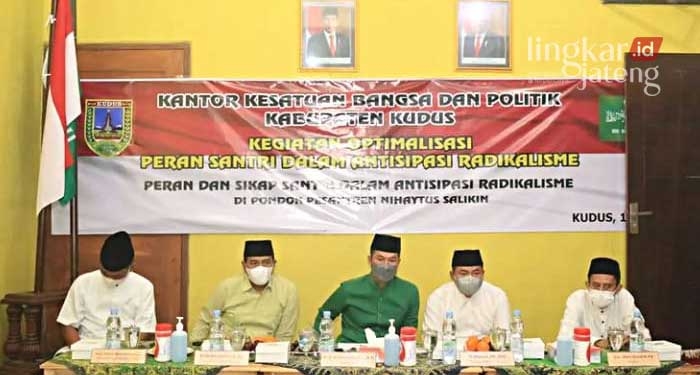 DPRD Kudus Kenalkan Santri Bahaya Radikalisme