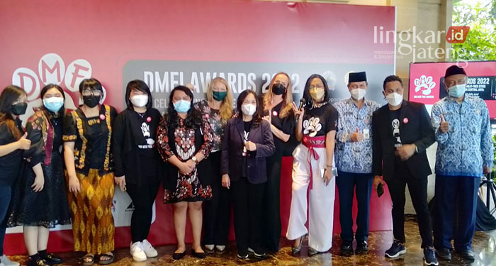 PENUH SEMANGAT: Kegiatan Dog Meat Free Indonesia yang dihadiri beberapa kepala daerah dalam mengatasi peredaran daging anjing Jawa Tengah di Hotel Tentrem Semarang. (Adimungkas/Lingkarjateng.id)