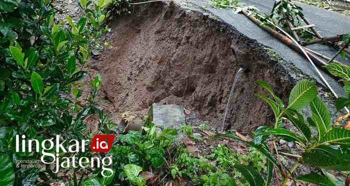 Kudus Longsor
