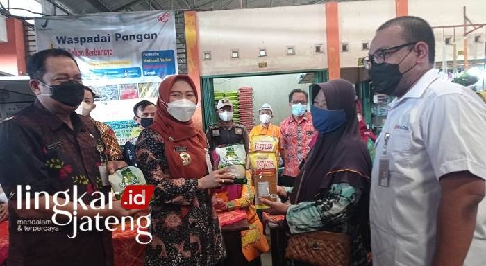 Operasi Pasar Minyak Goreng