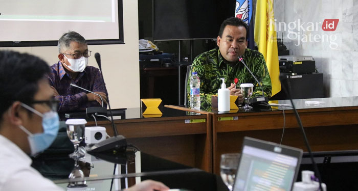 DISKUSI: Pemkab Blora dan pihak UI melaksanakan diskusi bersama tentang peluang kerja sama pembangunan dan tantangan pembangunan daerah ke depan. (Istimewa/Lingkarjateng.id)