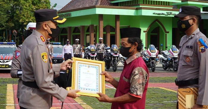 Penghargaan Penambal Jalan
