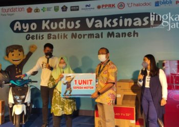 Vaksin Berhadiah Motor