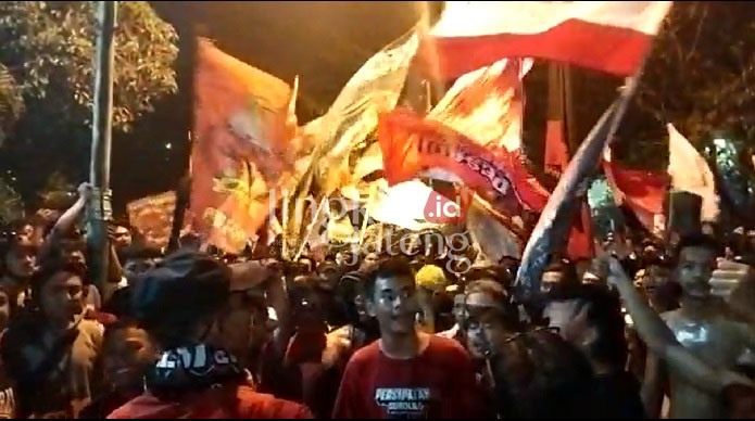 Sambut Persipa Promosi Liga 2, Patifosi Padati Alun-Alun Pati 25 patifosi persipa pati