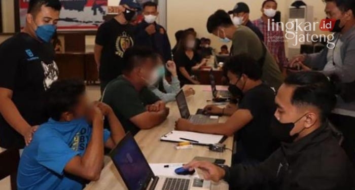 10 Pemandu Karaoke Terjaring Razia di Demak