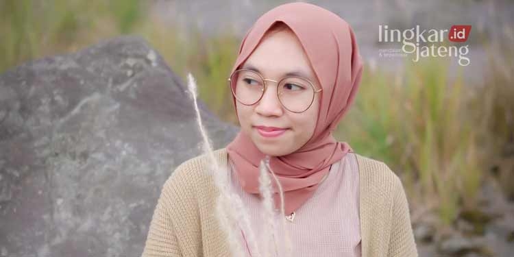 Mengenal Khoerul Ayu Rhidohan, Apoteker yang Peduli Pendidikan 25 Mengenal Khoerul Ayu Rhidohan, Apoteker yang Peduli Pendidikan