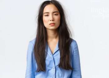 LEMAS: Seseorang yang tubuhnya lemas lantaran berpuasa Ramadhan melewatkan makan sahur. (Sumber Gambar: Freepik @benzoix)