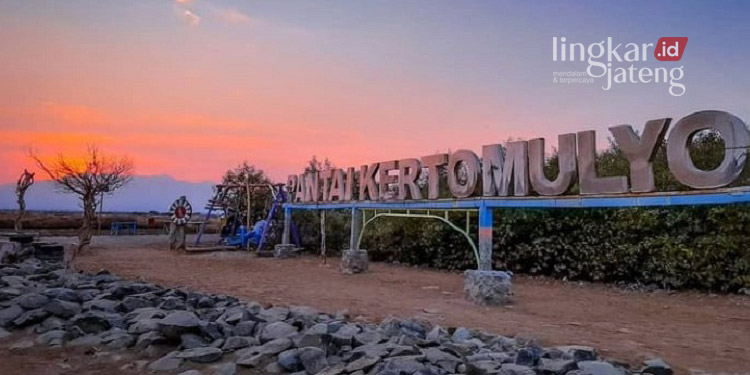 Wisata Pati, Pesona Mangrove Pantai Kertomulyo Trangkil