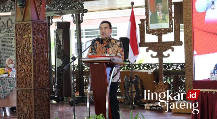 Serahkan 61 SK CPNS Formasi Tahun 2021, Bupati Blora Minta ASN Jadi Teladan Masyarakat 25 Serahkan 61 SK CPNS Formasi Tahun 2021, Bupati Blora Minta ASN Jadi Teladan Masyarakat