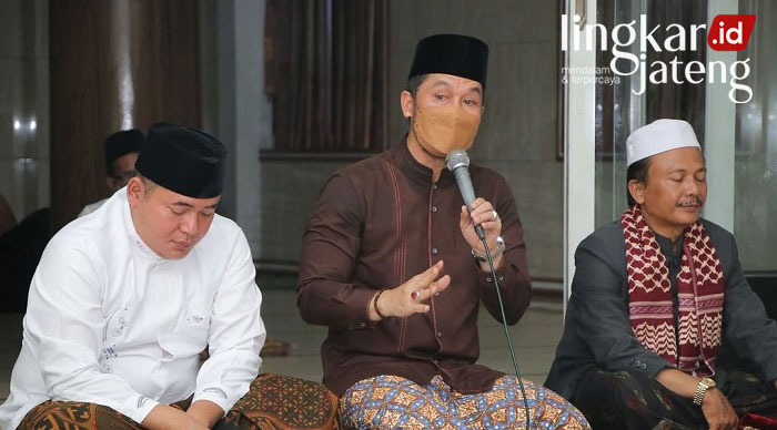 Bupati Kudus Ajak Perbanyak Ibadah dan Tuntaskan Vaksinasi di Bulan Ramadhan 25 Bupati Kudus Ajak Perbanyak Ibadah dan Tuntaskan Vaksinasi di Bulan Ramadhan