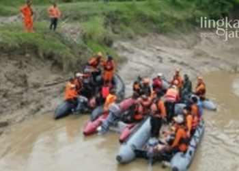 OPERASI: Operasi SAR Gabungan untuk mencari korban tenggelam di Sungai Tuntang, Kabupaten Grobogan. (Instagram @bpbd_grobogan/Lingkarjateng.id)