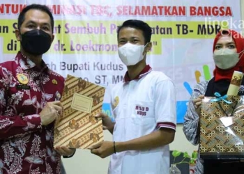 2.086-Warga-Kudus-Diduga-Mengidap-TBC
