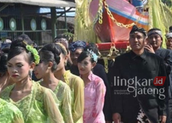 DPRD Pati Apresiasi Budaya Sedekah Laut Juwana