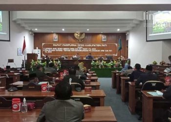 Rapat-Paripurna-DPRD-Pati,-Bupati-Haryanto-Sampaikan-Pelaksanaan-APBD