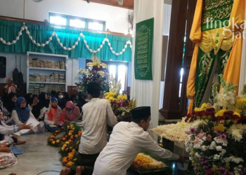 Buka-Luwur,-Acara-Puncak-Haul-Mbah-Ahmad-Mutamakkin-Ini-Jadwalnya