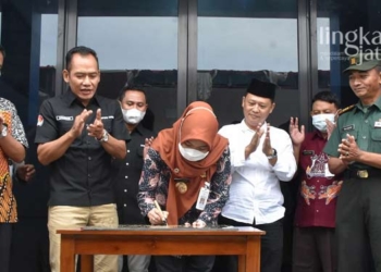 Tumbuhkan-Ekonomi-Desa,-Bupati-Demak-Resmikan-BUMDesma