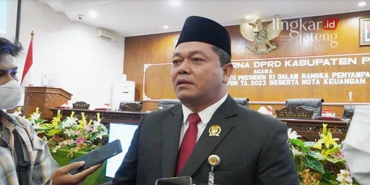 Ketua DPRD Pati Angkat Bicara Soal Usulan Pj Bupati 25 Ketua DPRD Pati Angkat Bicara Soal Usulan Pj Bupati