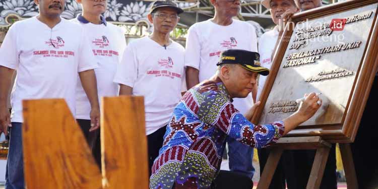 Pj Bupati Jepara Deklarasikan 20 Agustus Jadi Hari Ukir Nasional