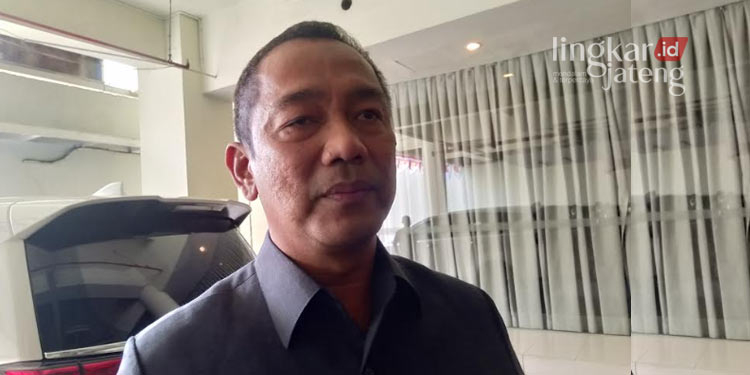 Walikota Hendi Akui Belum Temui Celah Selamatkan Nasib Ribuan Honorer 25 Walikota Hendi Akui Belum Temui Celah Selamatkan Nasib Ribuan Honorer