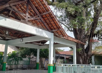 POTRET: Makam Ki Joko Bambang Pengalasan yang berada di samping Masjid Desa Plangitan, yang direncanakan oleh pemerintah desa menjadi wisata religi dalam beberapa tahun ke depan. (Arif Febriyanto/Lingkarjateng.id)