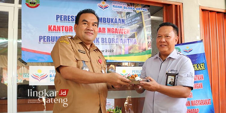 Dampingi Pedagang, Bupati Arief Minta BPR Buka Kantor di Semua Pasar Blora